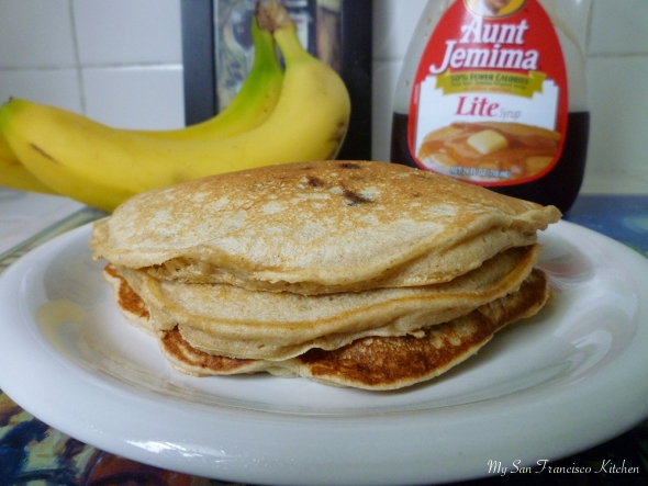 whole wheat banana pancakes with walnuts