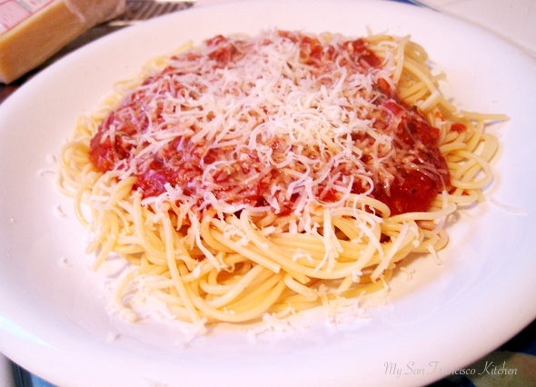 Mom's Crockpot Spaghetti Recipe