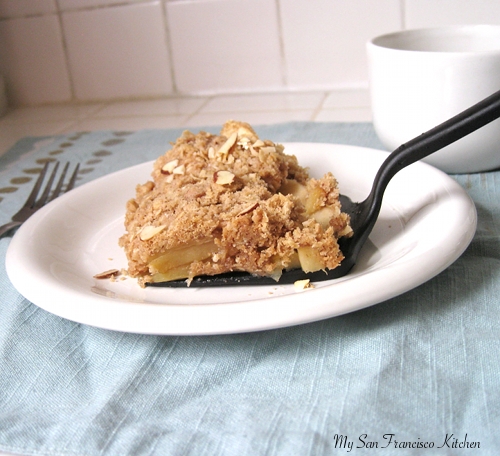 Easy Apple Crisp Recipe - Little Spoon Farm