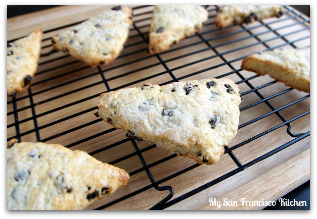 currant scones